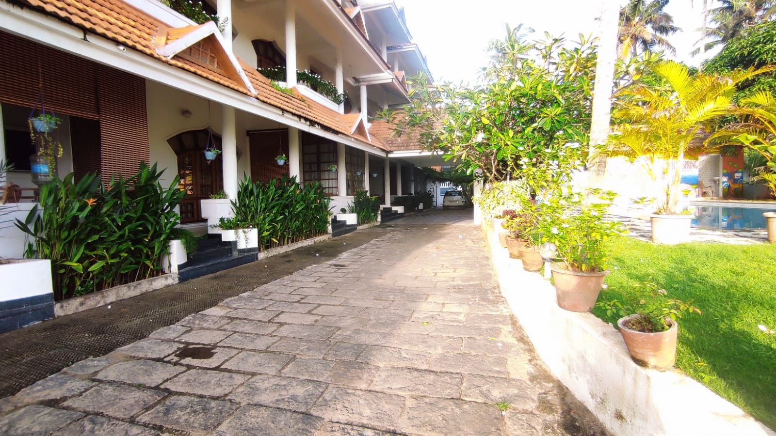 Sanctum Spring pool stay